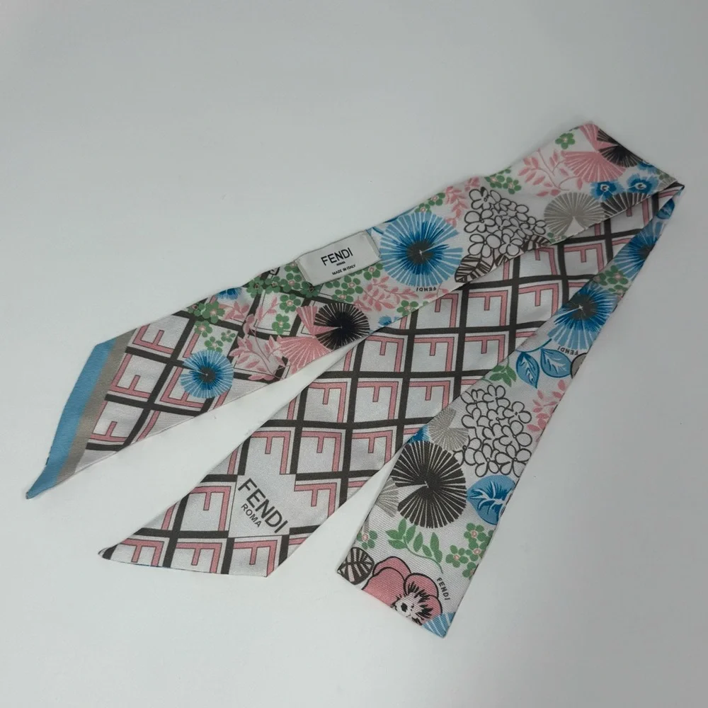 Authentic Fendi Silk Bandeau - Picture 1 of 3